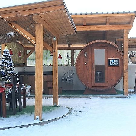 La Dory Apartamento Satu Sugatag Exterior foto