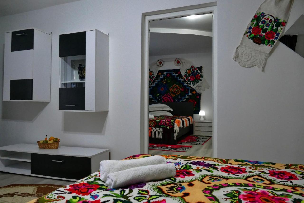 La Dory Apartamento Satu Sugatag Exterior foto