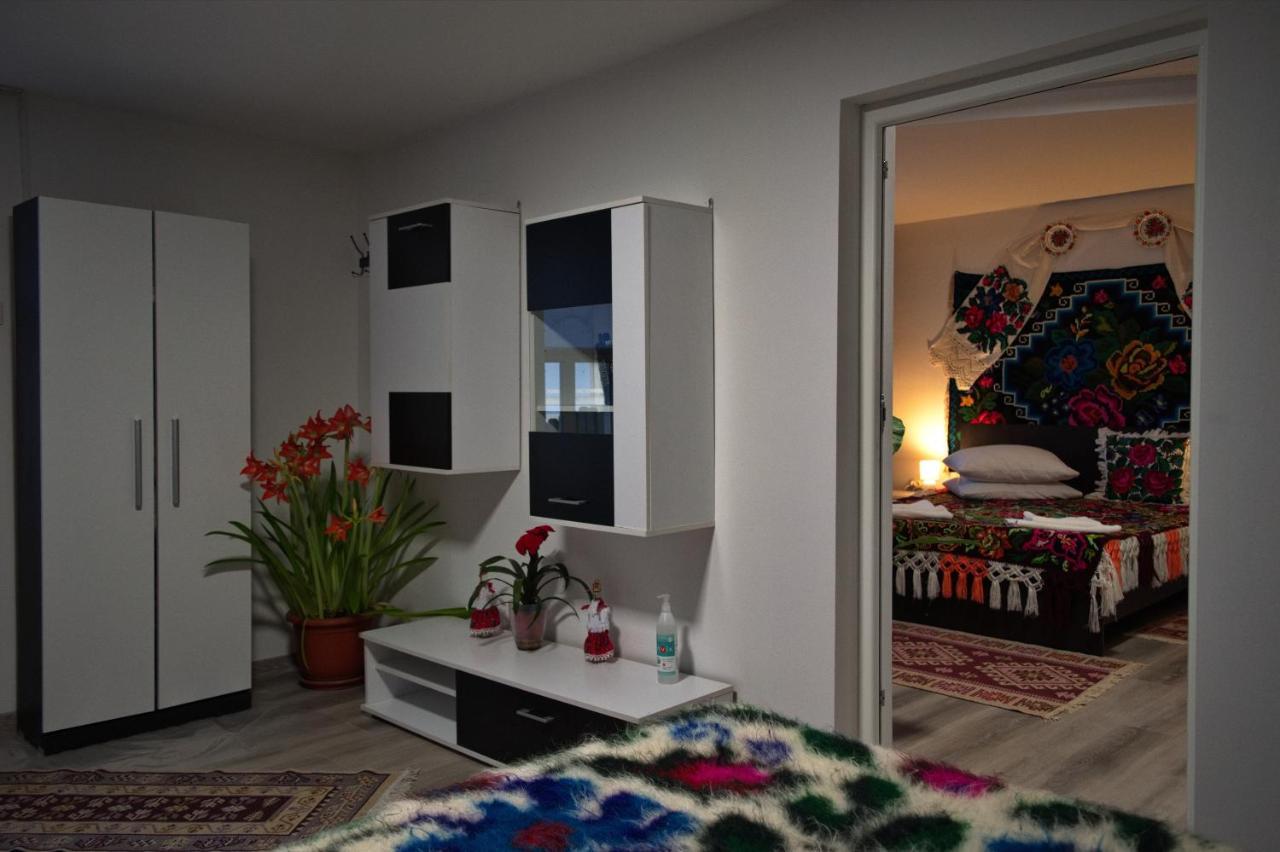 La Dory Apartamento Satu Sugatag Exterior foto
